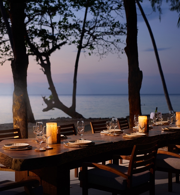 D_Beach Table