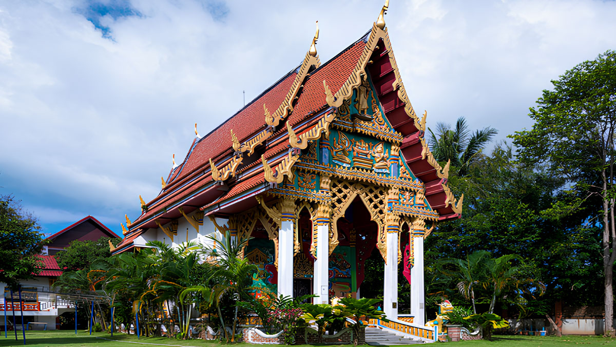 Klong Phrao Temple