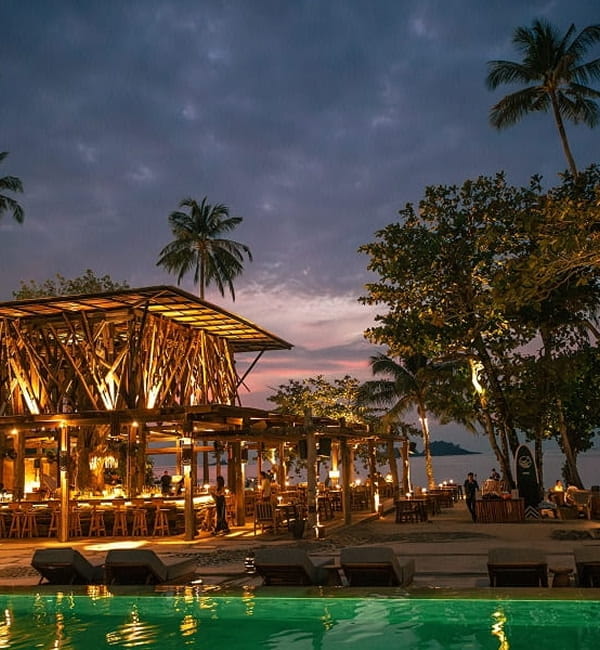 D_Castaway Beach Club