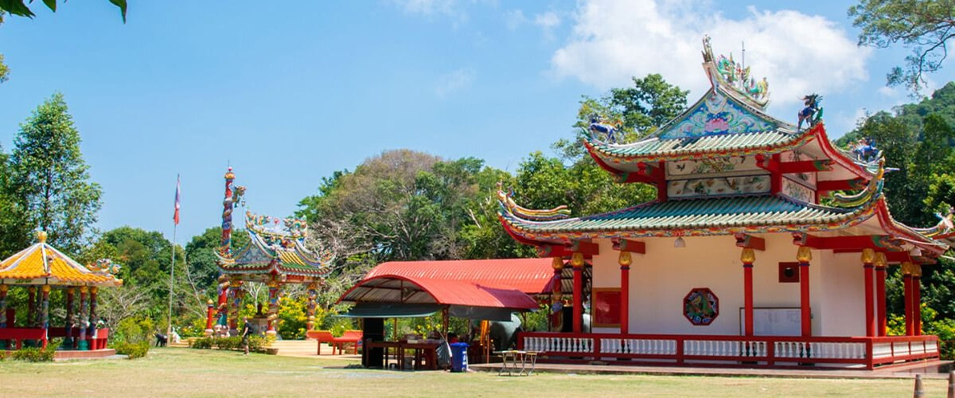 Ko Chang Chao Por Shrine
